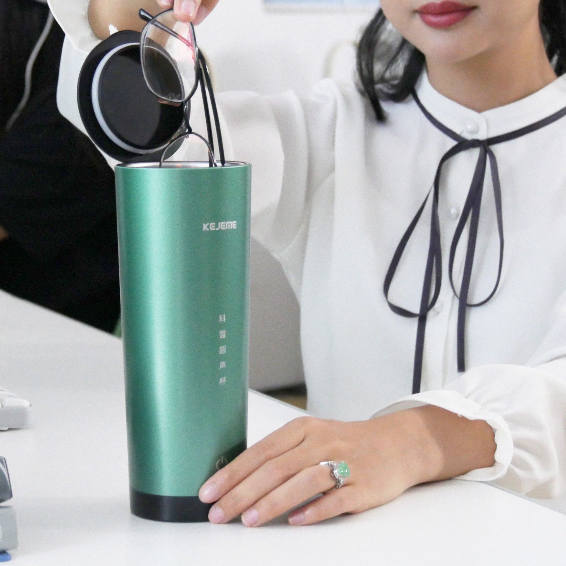 超声波洗眼镜机家用洗牙套手表隐形眼镜清洗器科盟