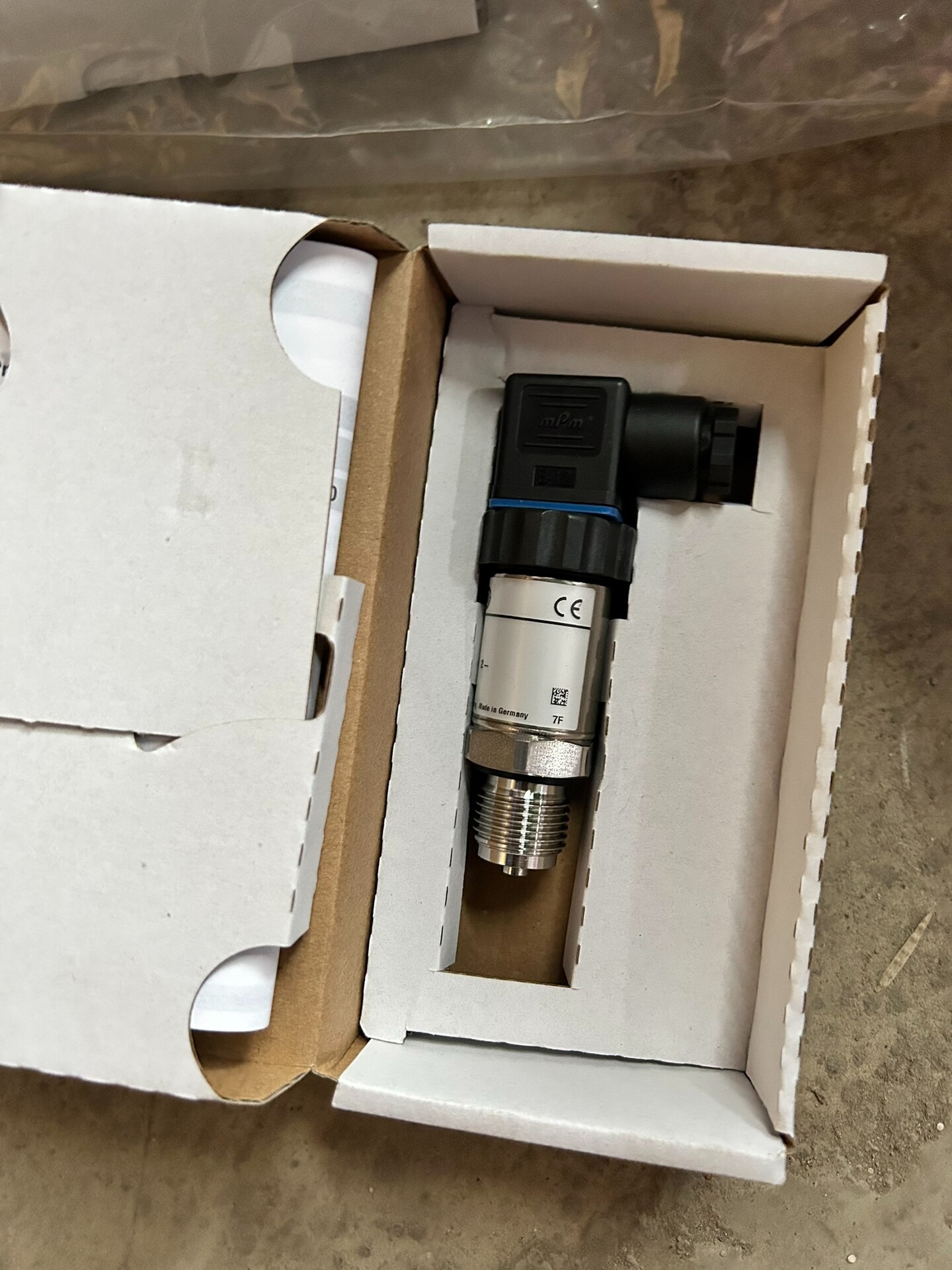 德国WIKA威卡 全新正品带包装