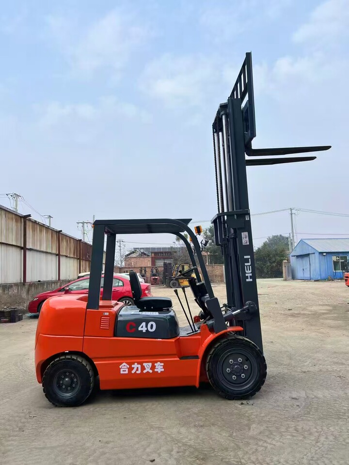 11月17日天津合力4吨叉车升高3米网络拍卖公告