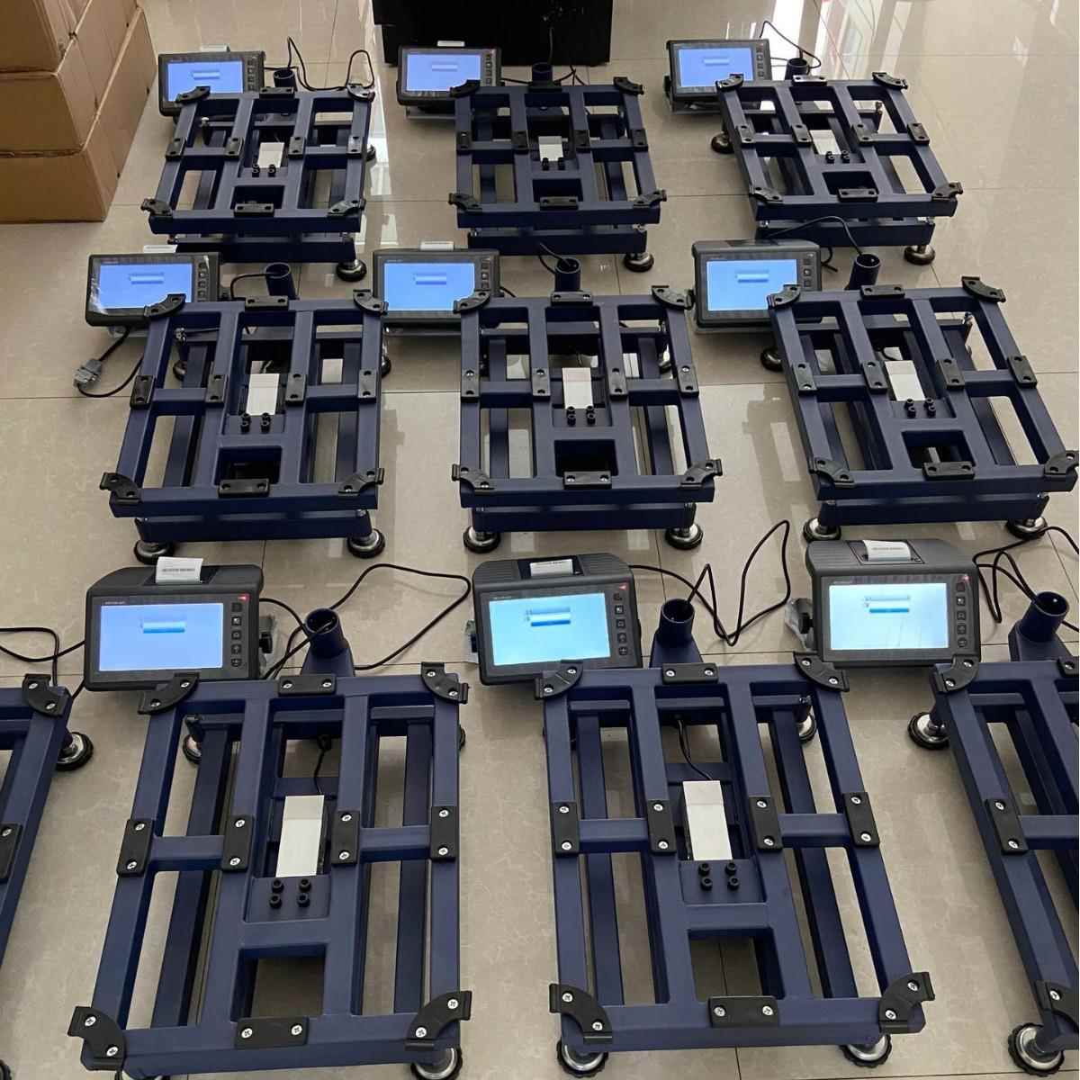 自由标签标签打印台秤智能触摸屏品名可更改台称300kg热敏打印秤