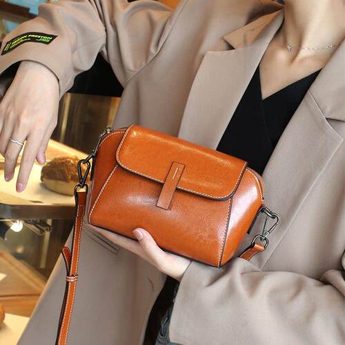 单肩包单肩小方包新款高端时尚斜挎包休闲百搭流行壳包1007k