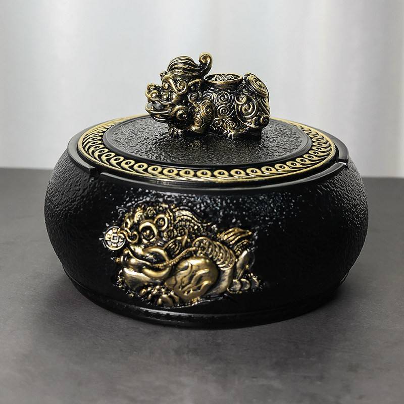 创意金蟾招财中式复古高级防飞灰家用客厅茶桌卧室带盖烟灰缸摆件