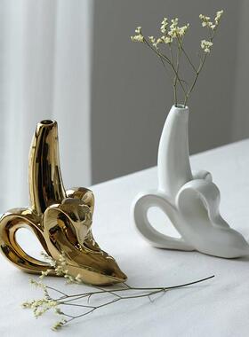 出口美国设计师品牌哑光白色/金色香蕉装饰饰品花瓶/小花器