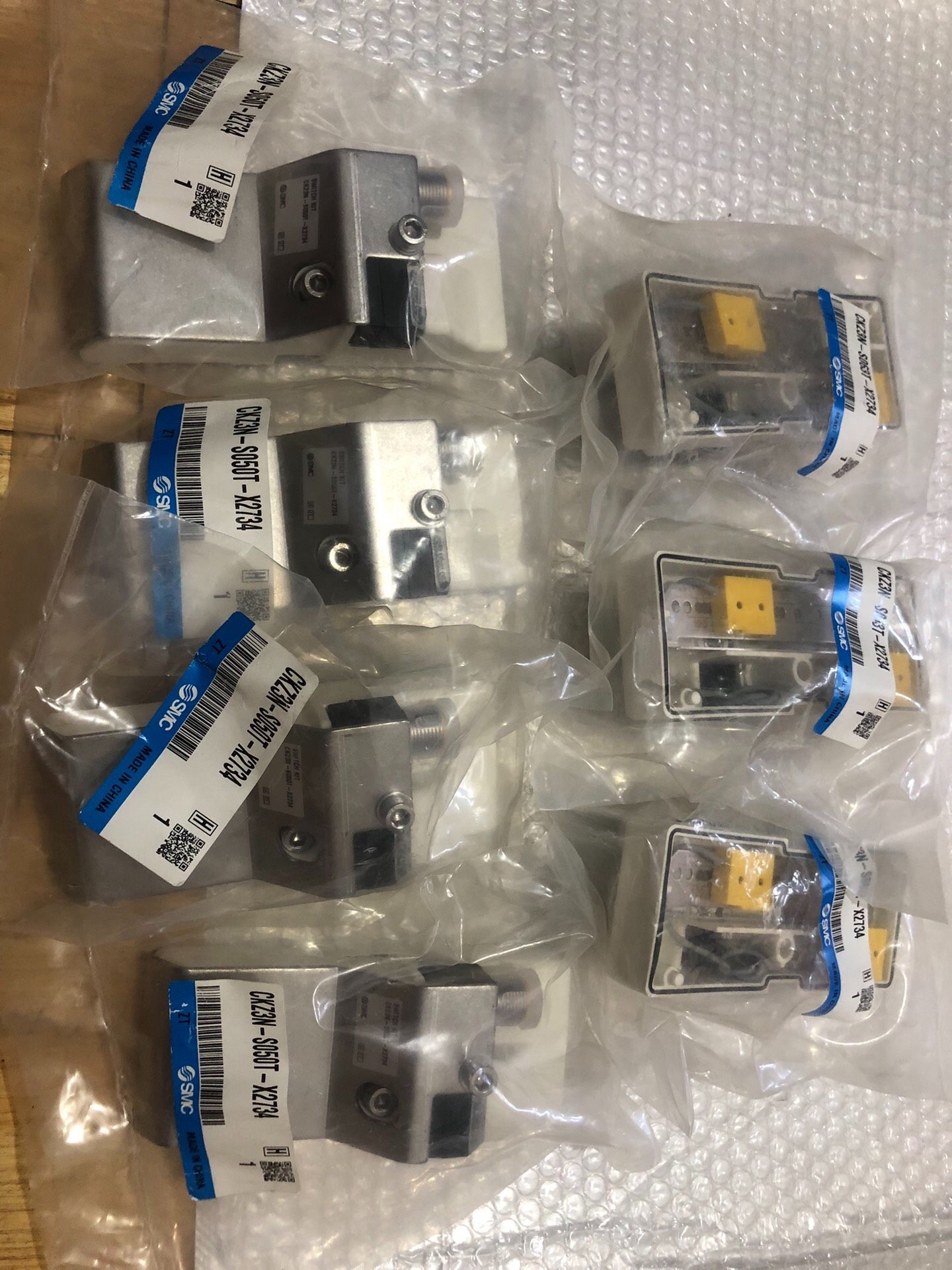 SMC夹紧气缸传感器