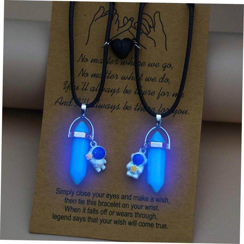 2PCS Luminous Hexagonal Column Couple Magnetic Necklace for - 实物图