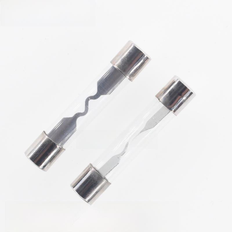 6x32mm 32V 10A/15A/20A/25A/30A/35A车载充电器汽车玻璃保险丝管