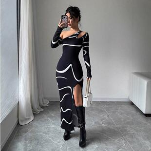 Women's Graffiti Print Asymmetric Ruched Long Sleeve Dress
