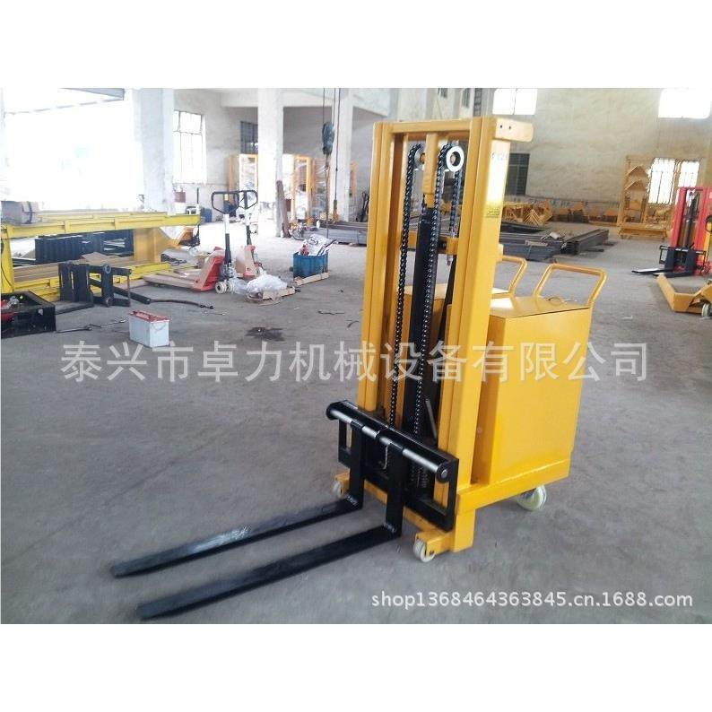 东供C型钢双车门架配重式堆高广车，无插腿装卸991，液应压叉车