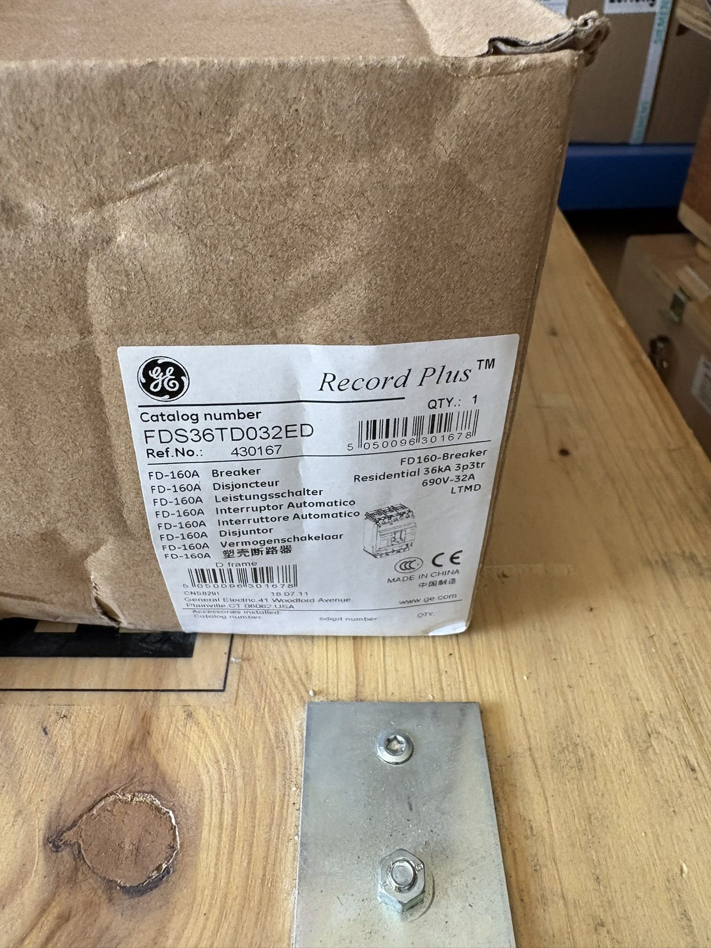 GE通用FD断路器FDS36TD032ED、3P 32A、全