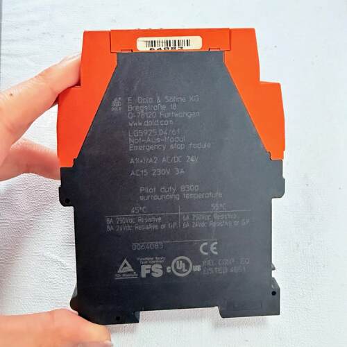 DOLD多德安全继电器LG5925.04/61 0064083 全新原装