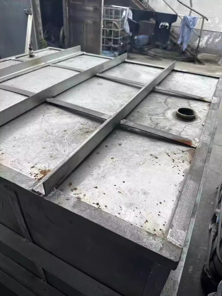 12月19日北京单位清理处置不锈钢吨桶一批10个网络拍卖公告