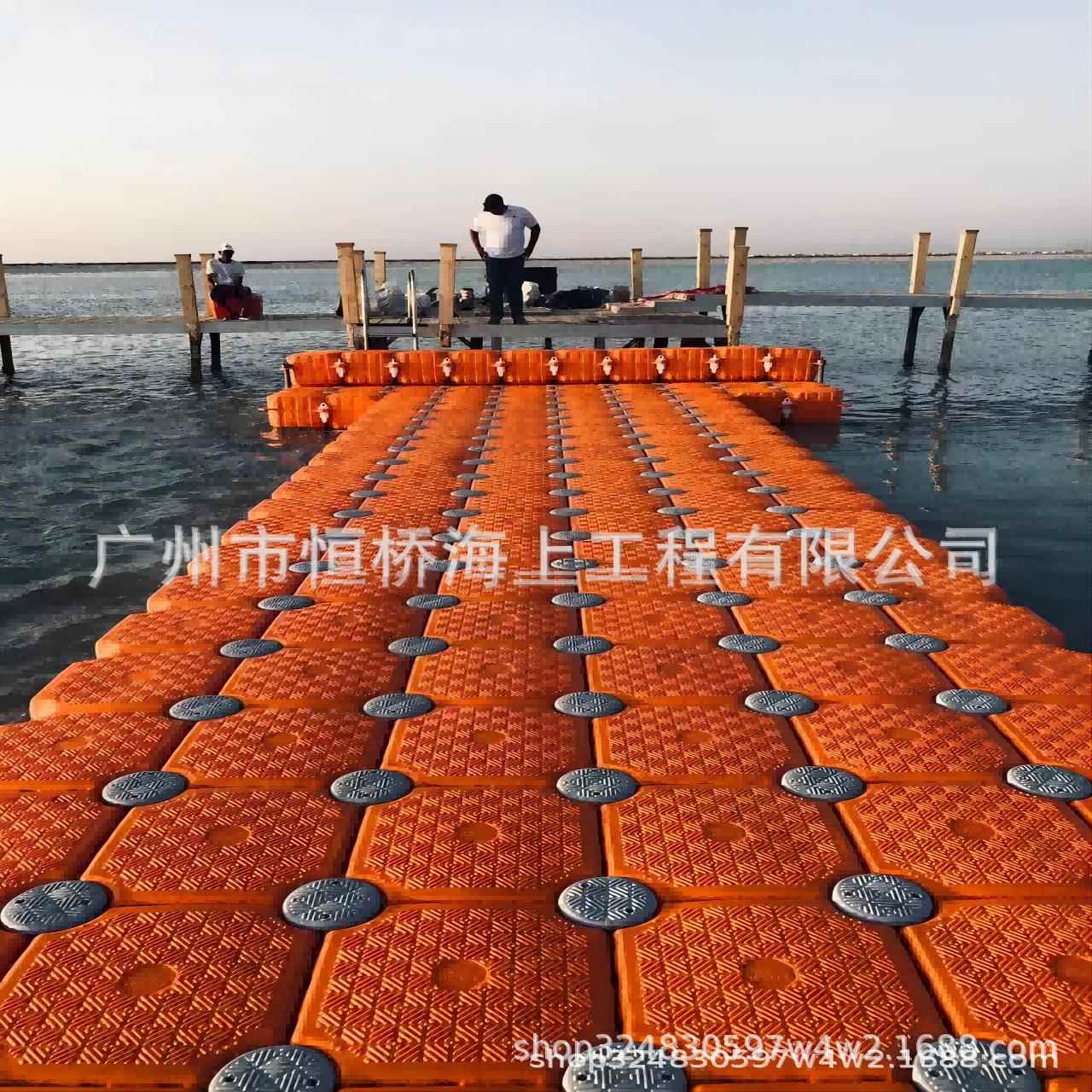 游艇码头摩托艇码头皮划艇码头赛艇码头水上浮筒平台龙舟赛事码头