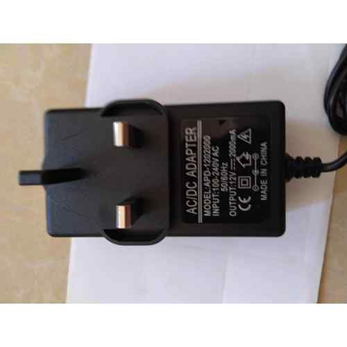 英规DC12V 2A开关电源适配器三插英标线变压器足安足流