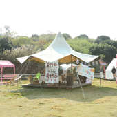 户外大型飞天天幕营地野奢草帽帐篷露营营地大型天幕防雨防晒