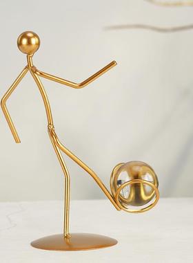 新品踢球足球摆件家居饰品ins风家里样板间体育创意工艺品