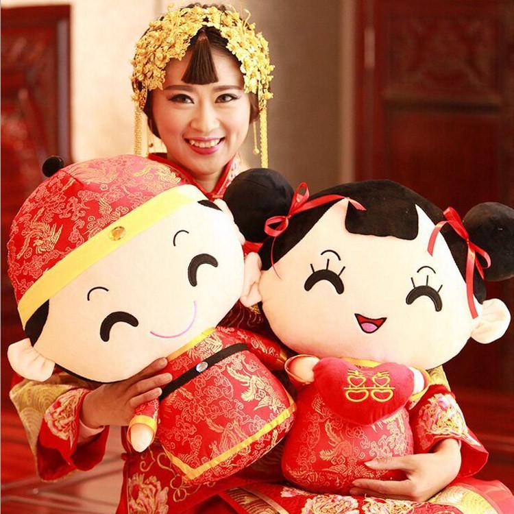 婚庆礼物压床娃娃一对结婚娃娃大号毛绒玩具情侣抱枕公仔婚房喜娃