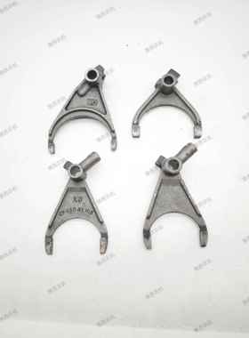 常发拖拉机动力输出拨叉 梭行档拨叉 变速箱拨叉CFC704 904 F1204