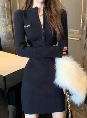 BEBE NOBLE春秋高级感黑色包臀裙子收腰修身内搭针织打底连衣裙女