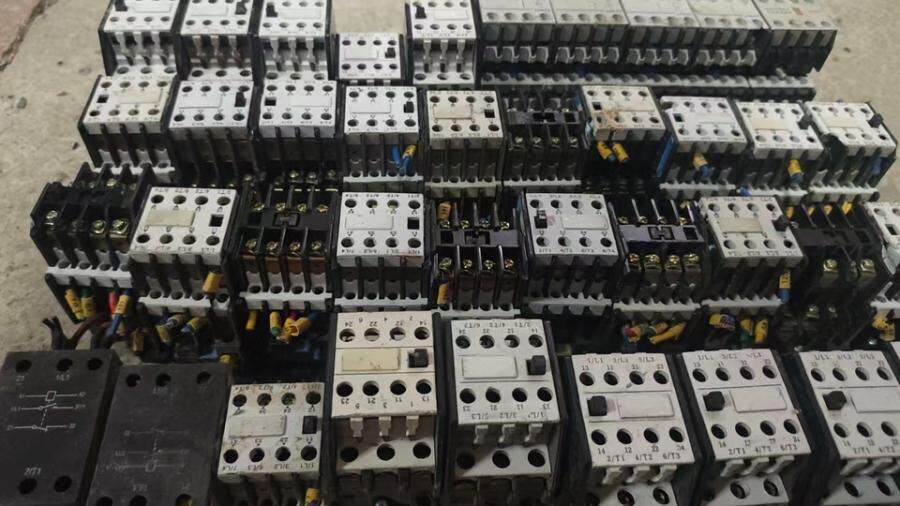3月12日北京【京械2304】单位淘汰报废处置接触器一批共40件（具体以实物为准）网络拍卖公告