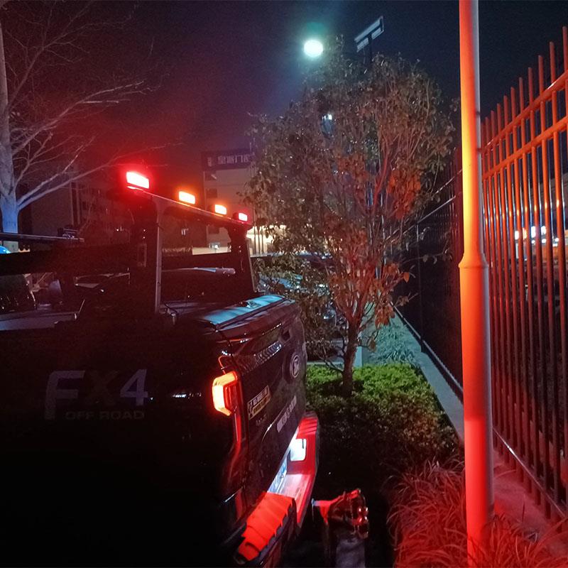 越野车皮卡猛禽超亮爆闪改装行李架平台横杠开道警示宽追逐领航灯