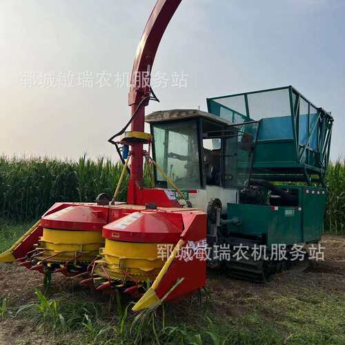 全自动驾驶室款高速履带转盘青储机农用机械收割秸秆后耕地一体机