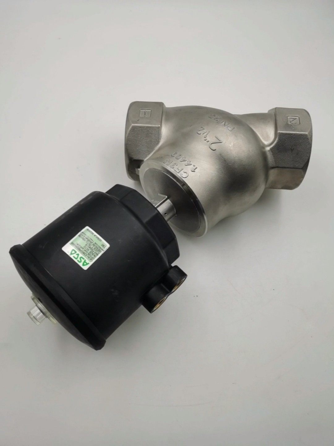 E290DP8B0SA0000 2NC 16bar+CF3M