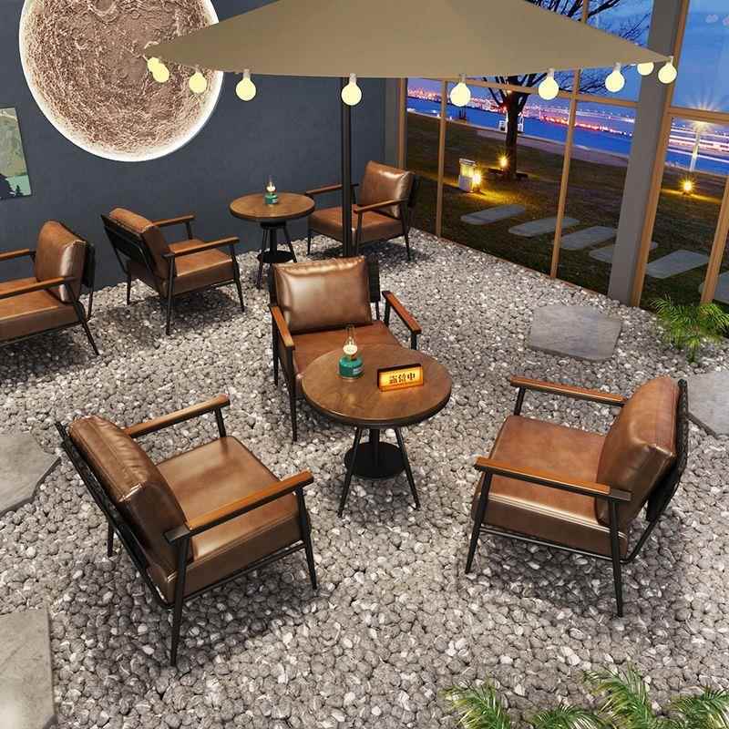 覆古工业风酒馆咖啡厅桌椅组合休闲书吧甜品奶茶店餐厅沙发椅网红