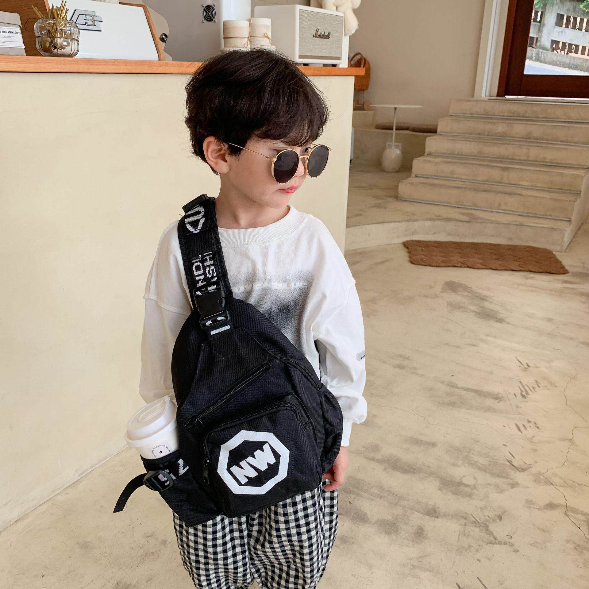网红韩版儿童斜挎包时尚男童女童包包小包帅气小男孩子背包潮户外