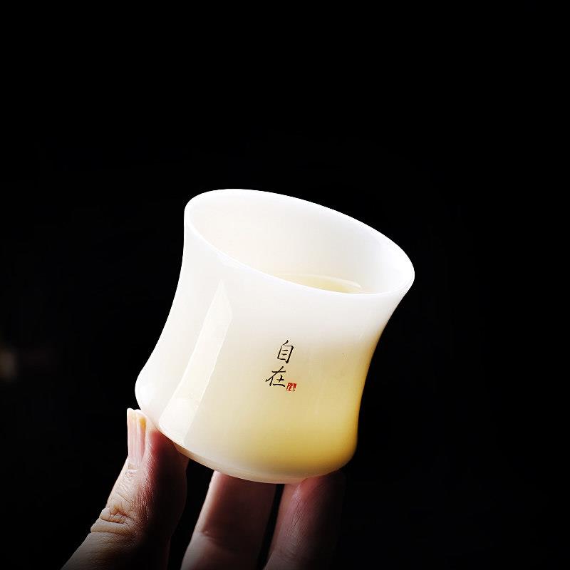 高级感二两白酒杯陶瓷杯高档德化白瓷烈酒杯6祇装100ml黄酒杯单杯