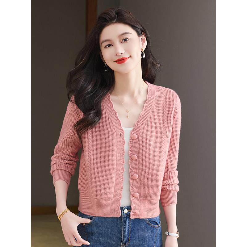 秋季新款V领毛衣女短款宽松小个子针织开衫设计感上衣配裙子外套