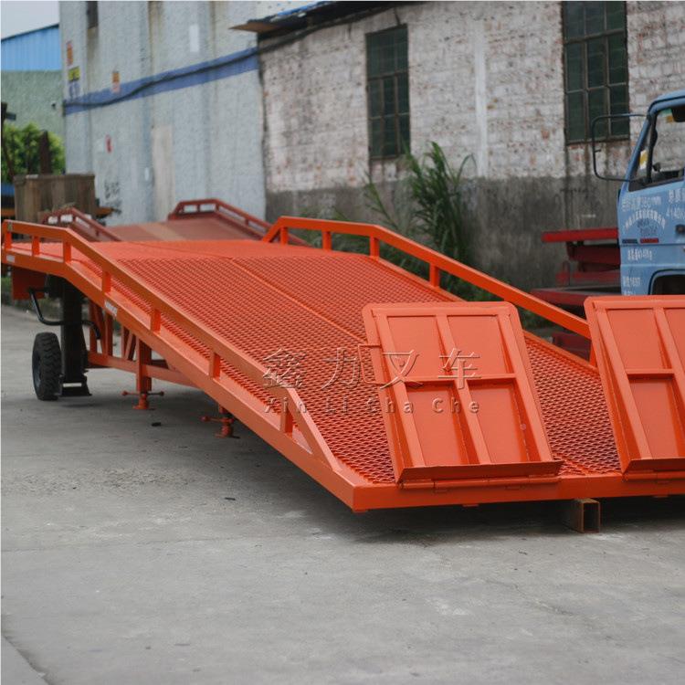 移平动式登车桥1吨9米集装箱卸货0台NZT现手摇登车桥大量货