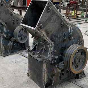 现货砖块垃圾处理设备打砂碎石机小型移动式 河卵石头子锤破碎机