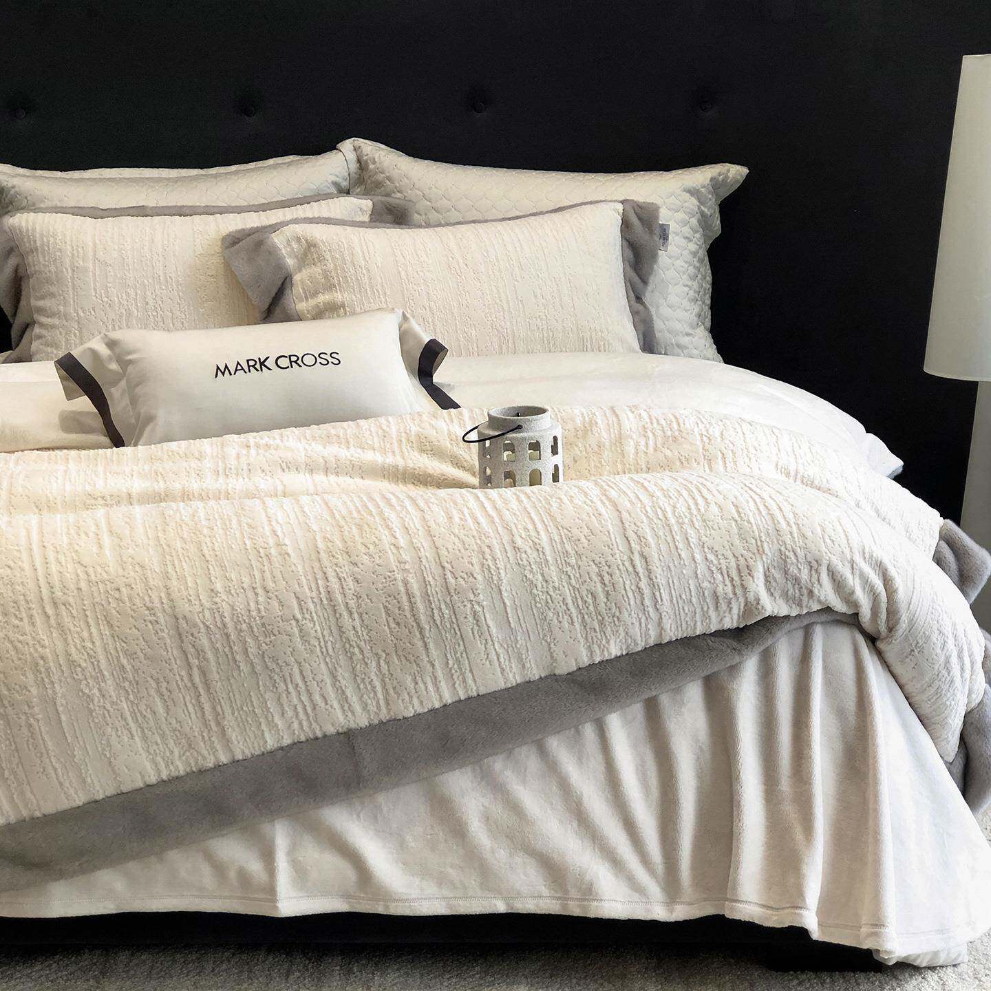 高级轻奢熊极绒加厚四件套高端水貂绒保暖冬季高克重立体浮雕被套