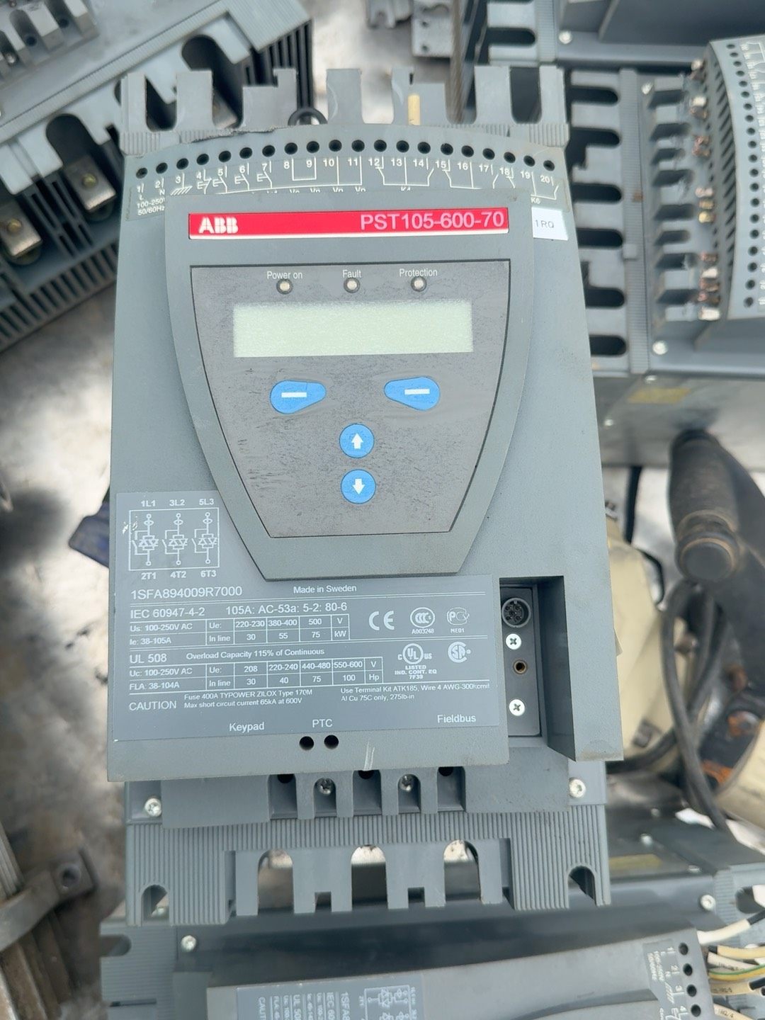 ABB软启动器，型号PST105-600-70，瑞典原装，拆