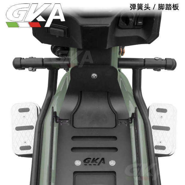适用本田SquareX125护杠滑动尾架货架祖玛125排气杠前中货架灯罩