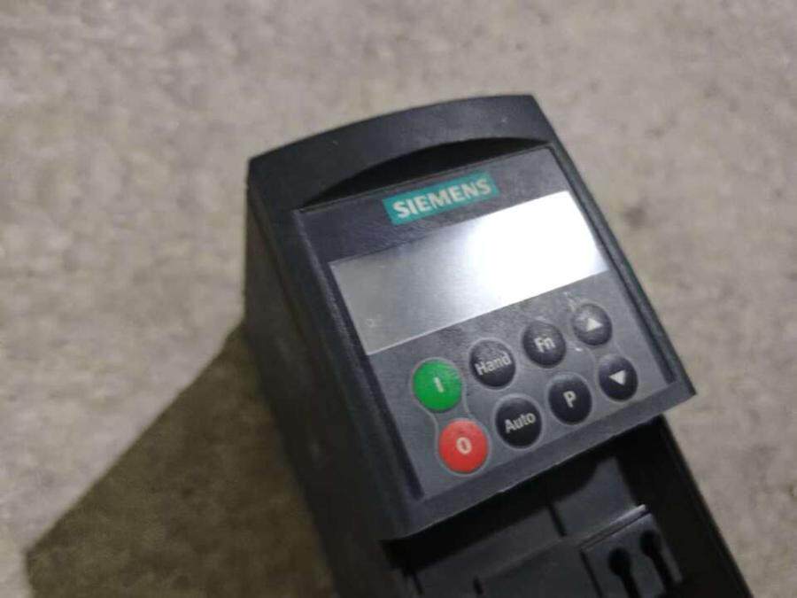 4月10日北京【京械4798】单位淘汰报废处置西门子变频器一台网络拍卖公告