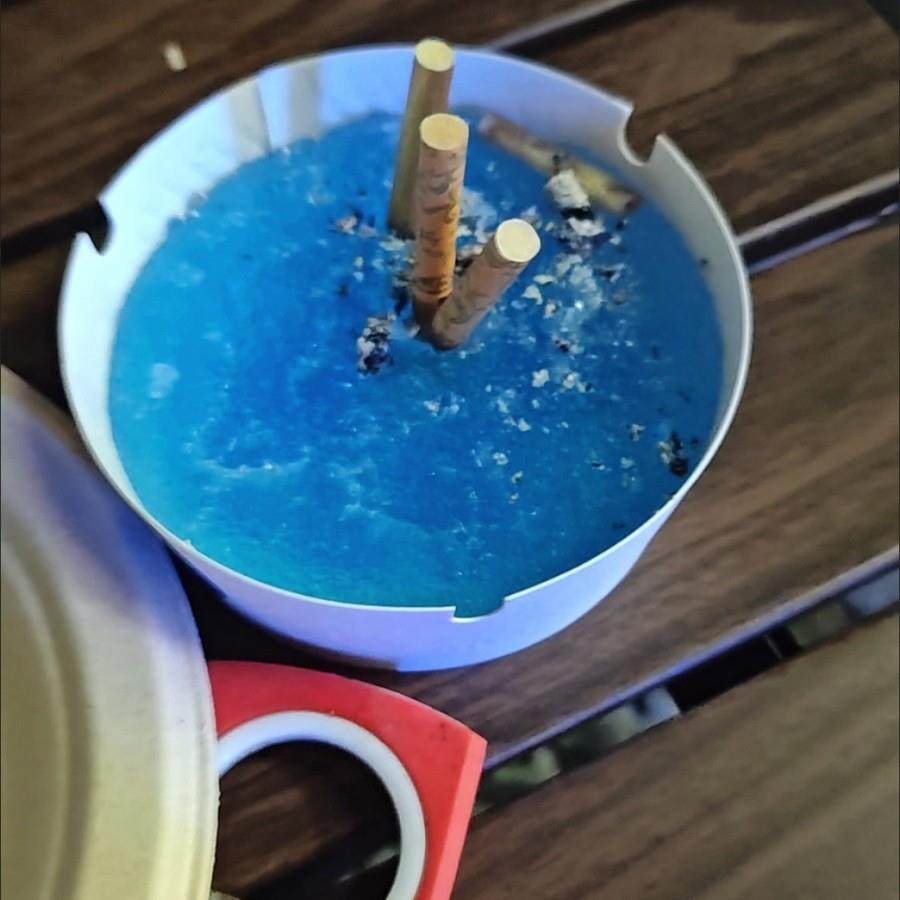 一次性发泡烟灰缸快速灭烟吸附烟灰带灭烟沙纸烟灰缸成型生产线