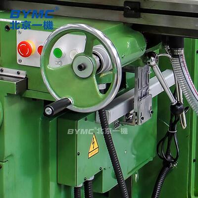 一铣床立式A5032三北轴X4数XA5032显500大力升降台高精度