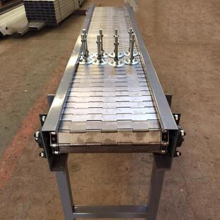 不锈钢链板输送机食品传送带工业重载压铸冷却重型送料链板输送机