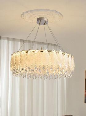 款2025新大厅水晶灯法式奶油风厅灯轻奢炬卧632室客餐厅灯火羽毛