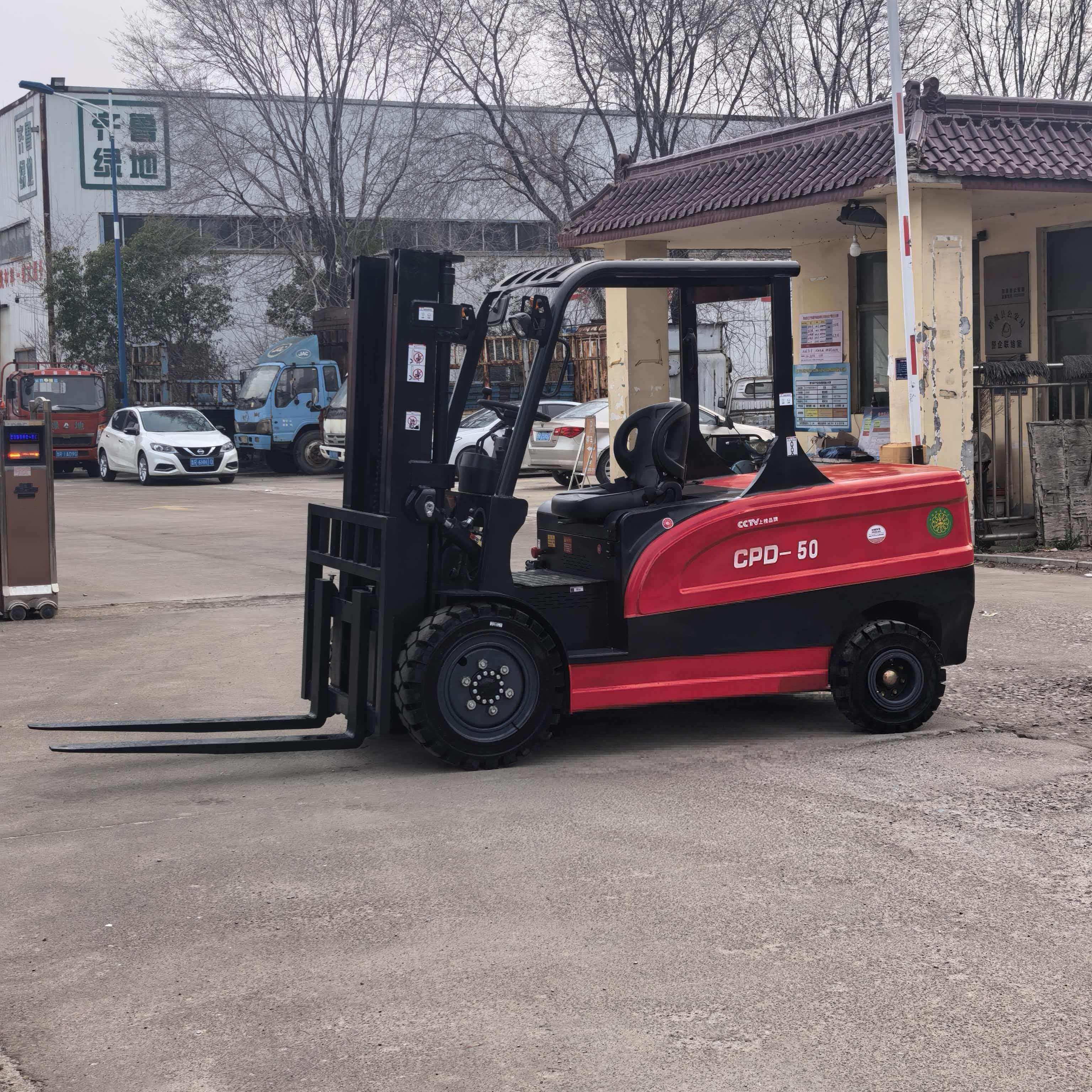 电动叉车2吨小型升降叉车3吨铸铁配重1吨自动液压四轮堆高电叉车