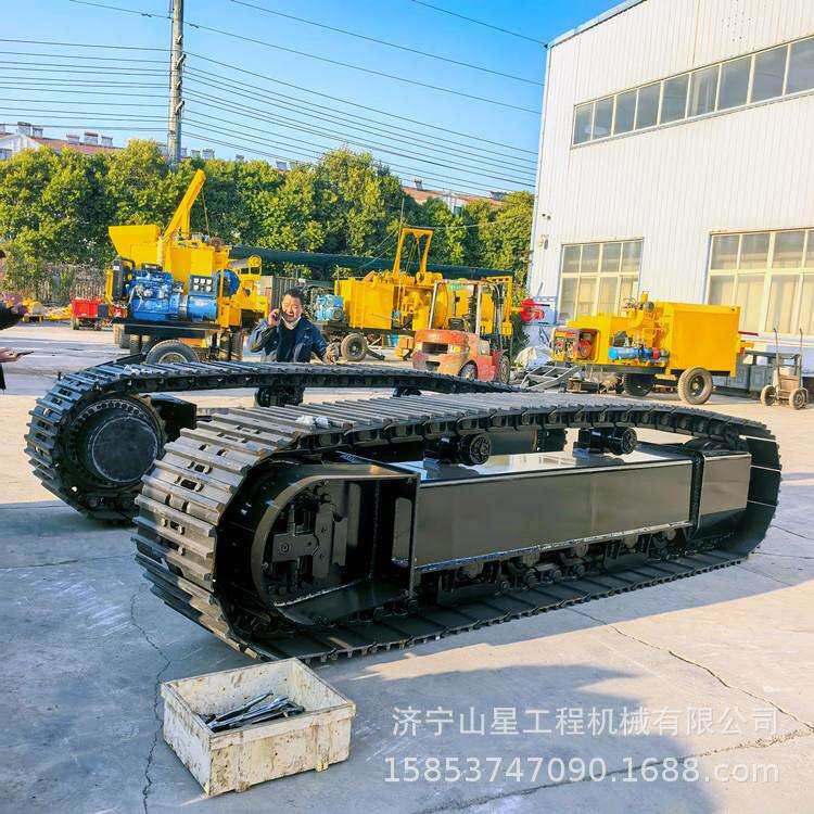 四轮一带履带底盘细破改装钢制履带行走链轨边梁加工成产挖机底件