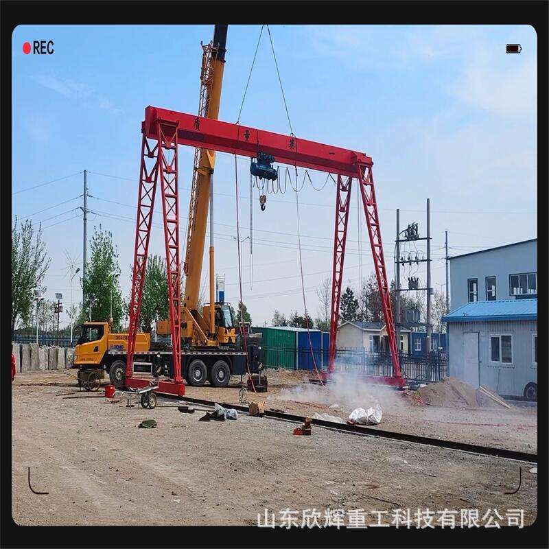 出口菲律宾马尼拉单梁门式起重机货物吊运龙门吊16吨花架龙门吊