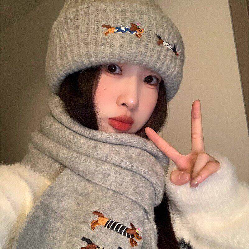 日本进口可爱腊肠狗毛线帽女冬季百搭帽子围巾两件套保暖针织围脖
