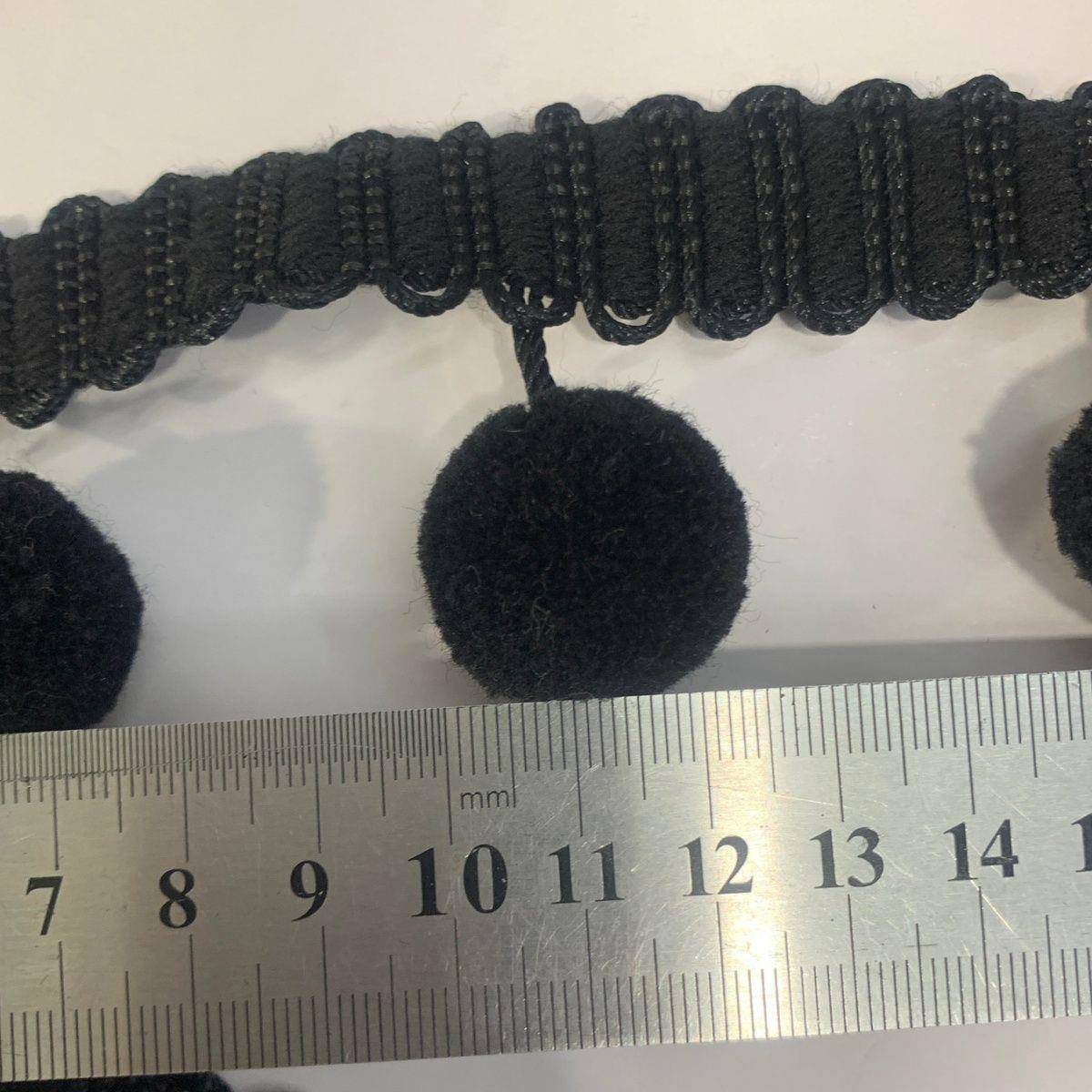 2厂家直销窗辅花边服饰侧面幔头欧式毛毛球料.5厘米吊穗ODQ杨梅帘
