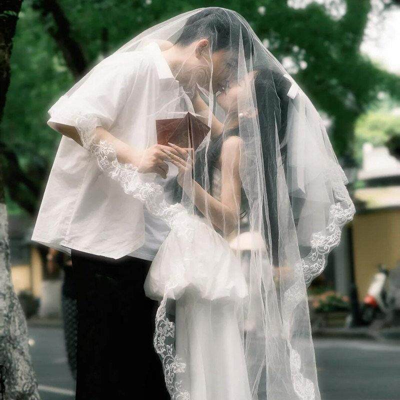 蕾丝头纱领证跟拍道具新娘结婚婚纱大拖尾高级感法式求婚超仙森系