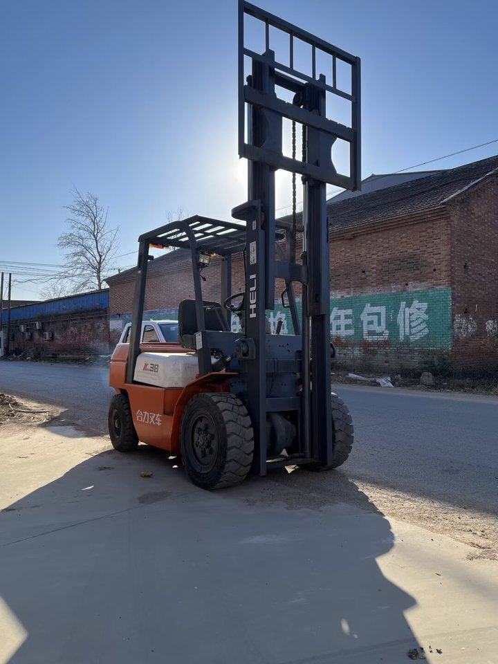 12月20日天津合力3.8吨叉车升高3米网络拍卖公告