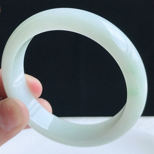 完美正品美人翡翠55圈口手环缅甸细腻女款浅绿手镯拍卖55.27g