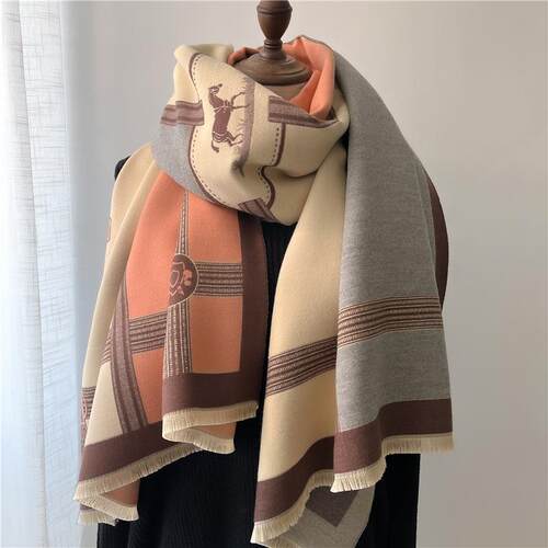 BIGWIG Bohemian style horse tassel trim scarf autumn and