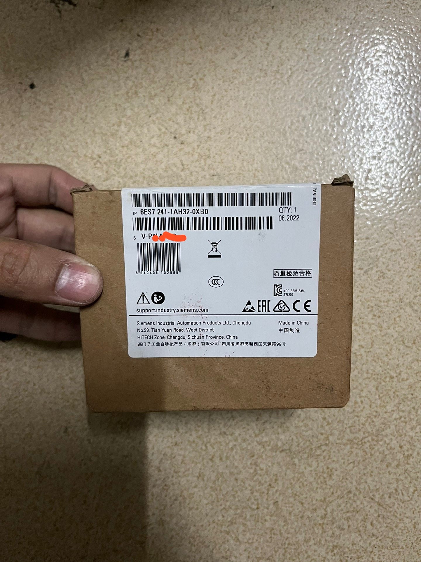 西门子241-1AH32全新未拆封，原装正品。